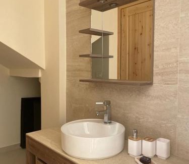 Beiteddine Chalet De Esquí | Riverside Jahliye, Chouf