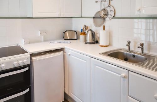 Beccles Casa | Riverside Retreat