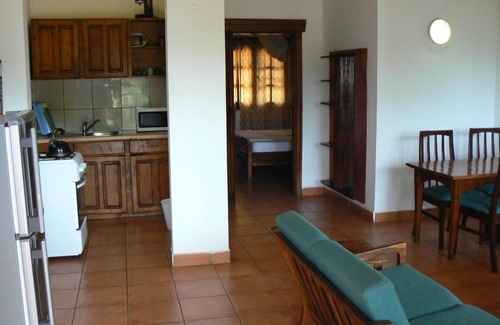 Kololi Apartamento | Riyan Apartments