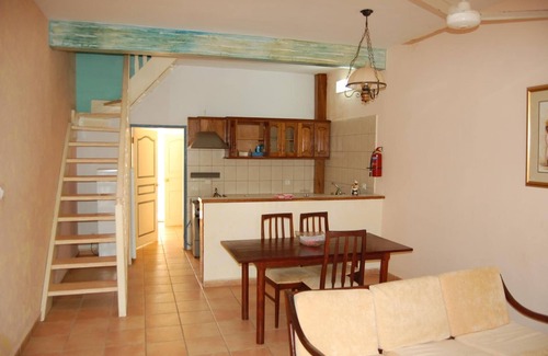 Kololi Apartamento | Riyan Apartments