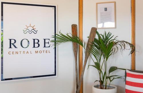 Waterhouse Hotel | Robe Central Motel