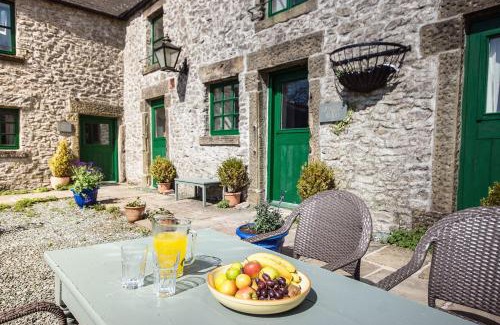 Blackwell in the Peak Casa | Robins Nest