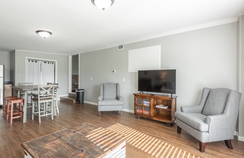 Lookout Mountain Casa | The Rock Creek Cottage - Perfecto para parejas o familias