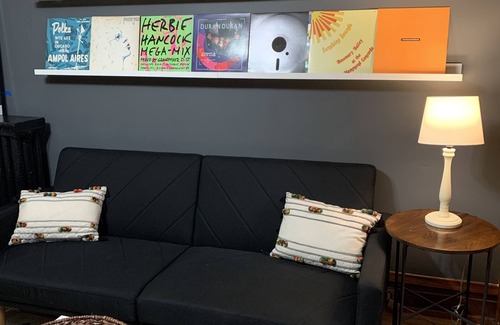 Oak Park Apartamento | Rockin '2BR Apartment en el corazón de Oak Park