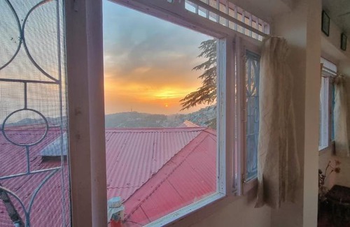 Bemloi Casa | Rockpoint - Mall Road Serviced Homes