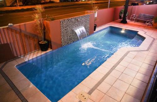 Allenstown Hotel | Rocky Resort Motor Inn