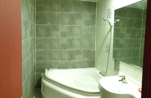 Chungju Hotel | Romance Motel