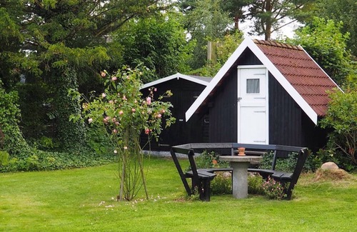 Vejby Cabaña | Casa de verano romántica y única