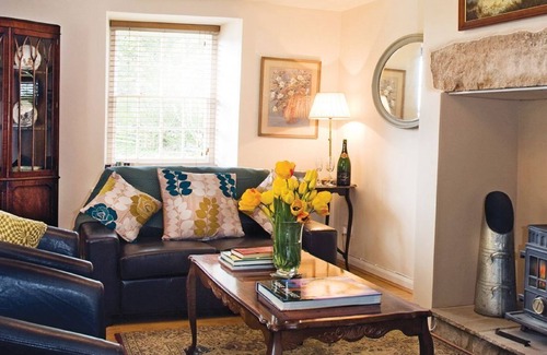 Hexham Cabaña | El romántico Haughton Castle, un edificio catalogado de Grado 1, data de la época pacífica de 1260.