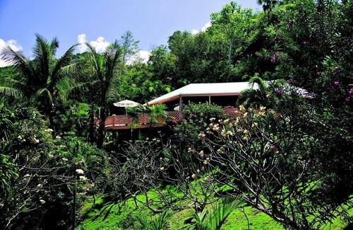 Estate Dorothea Cabaña | Romántica Stone Cottage, Tu Island Hideaway de todo!