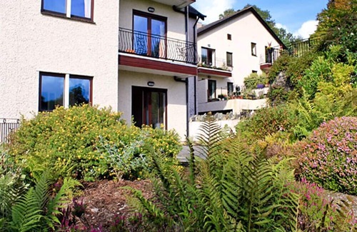 Waterhead Cabaña | ROMNEY 12, family friendly, luxury holiday cottage in Ambleside