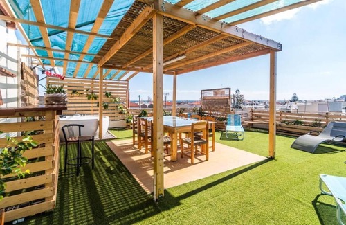 Palaiochora Apartamento | Roofgarden home w/jacuzzi