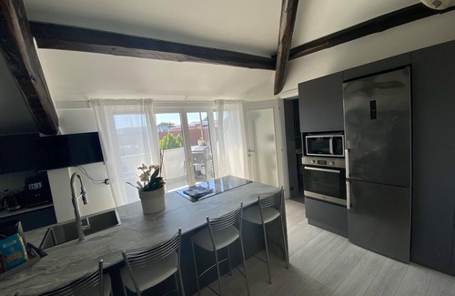 Albate Apartamento | Rooftop Openspace With Balconies, Parking and bbq