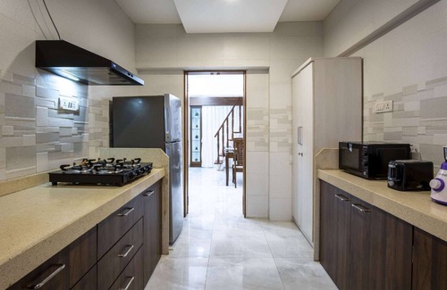 J B Nagar Apartamento | Luxury 3 Bed with Private Rooftop - Mumbai Airport