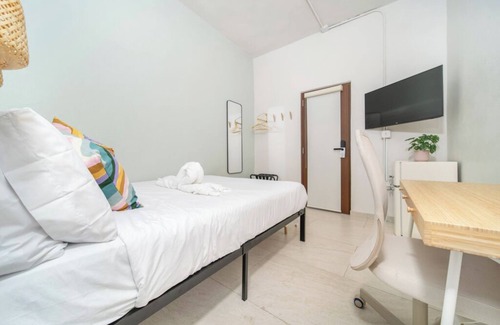 Santurce Hotel | Room 13: Breezy Veranda Stay w/ City Views