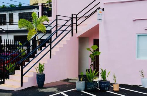 Santurce Hotel | Room 13 Breezy Veranda Stay with City Views