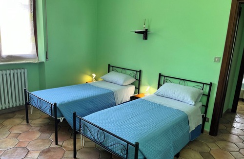 Saint-remy-de-provence Cama Y Desayuno | Room Alloro - Casa T Home Bed and Breakfast - Esmex Home Restaurant