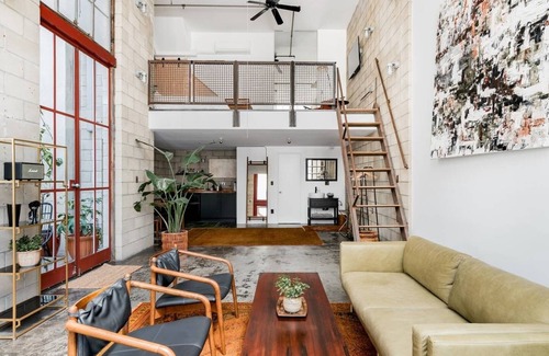 Little Italy Apartamento | Loft industrial lleno de luz en Little Italy