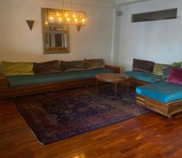 La Petite-Patrie Casa | Room in a Luxury Loft near Jean-Talon Market