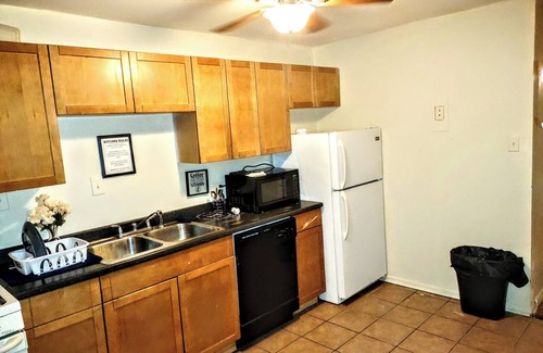 Midtown-Edmondson Casa | Room in Guest Room - Cozy Bedroom Close to Downtown