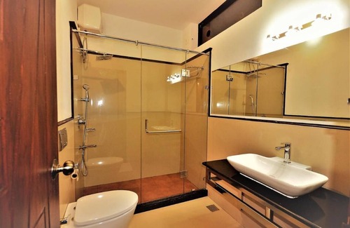 Vazhavatta Hotel | Room in Guest Room - Lakerose Wayanad Resort - Superior Lake View