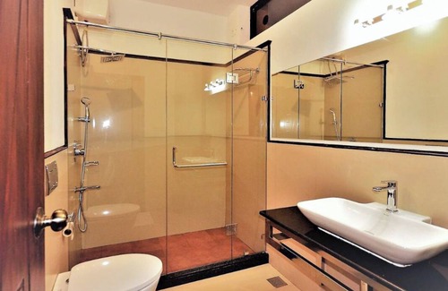 Vazhavatta Hotel | Room in Guest Room - Lakerose Wayanad Resort - Superior Lake View