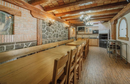 Palacios de la Sierra Apartamento | Habitación 'Las Torres' con terraza compartida, jardín compartido y Wi-Fi