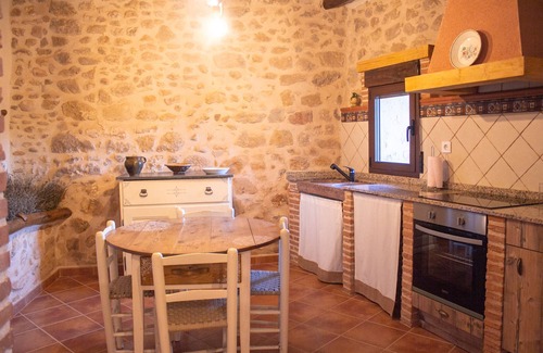 La Mata de los Olmos Apartamento | Room 'Pajaritos' in La Mata de los Olmos