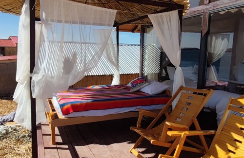 Puno Alquiler De Eote | Habitación con vista Panorámica en los Uros - Lago Titicaca
