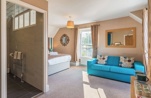 Aberporth Hotel | Rooms at The Highcliffe