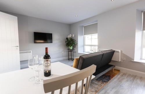 Donaghmore Apartamento | Rooms at the Lower House