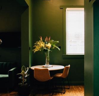 Leeton Apartamento | Rooms of Renown - The Gilded Globe