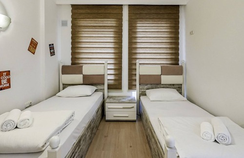 Tosmur Belediyesi Apartamento | Roomy Flat With Pool in a Luxury Complex in Alanya