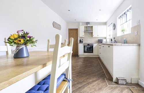 Ollerton Casa | Ropemaker's Cottage, · Ropemaker's Cottage, cosy cottage retreat