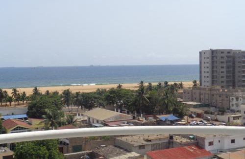 Lome Apartamento | Rosalie's Suites