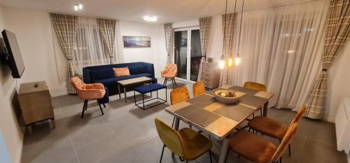 Offenbach am Main Casa | Rose Garden - Haus mit Garten & 3 Schlafzimmern