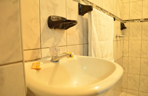 Los Olivos Cama Y Desayuno | Rosenverg House Lima Airport