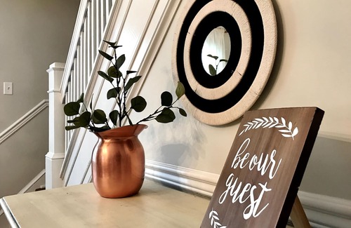 Lititz Casa | Rosey’s Guest House, una hermosa casa de pueblo en Lititz con toneladas de espacio y estilo.