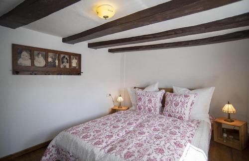 Kommern Casa | Rosige Zeiten, Ferien im Fachwerkhaus