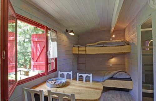 Ambierle Casa | Roulotte charmante 4 pers avec animaux admis et pêche à Saint-Germain-Lespinasse - FR-1-496-308