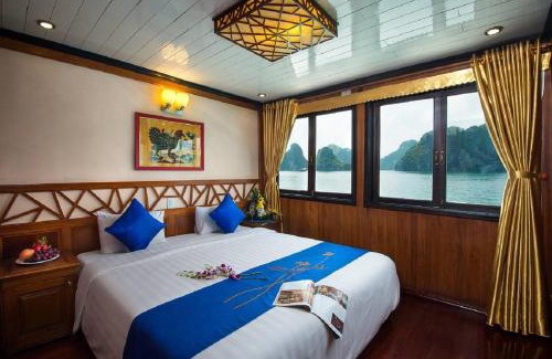Ha Long Alquiler De Eote | Royal Cruise Halong Bay