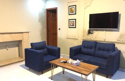 F-7 Sector Casa | Royal Executive Guest House