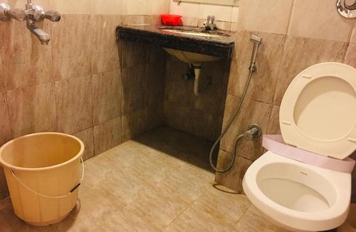 Sasunavghar Complejo | Royal Garden Resort