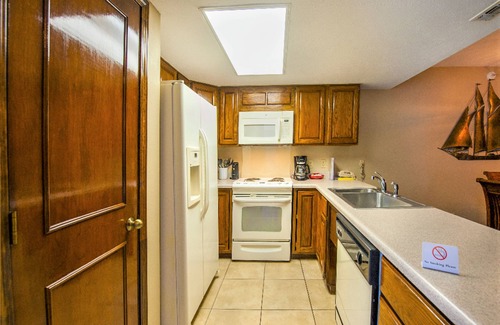 Biloxi Condominio | Royal Holiday Beach Resort