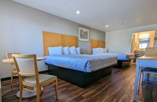 South San Francisco Hotel | Royal Inn