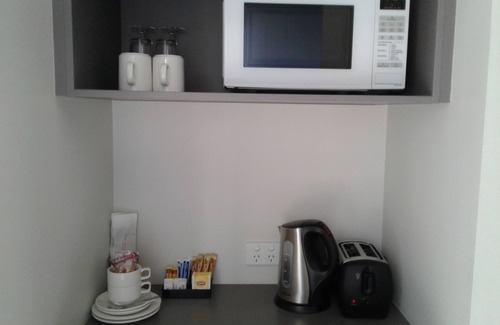 Miles Hotel | Royal Motel Miles