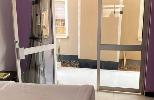 Lusaka Cabina | Royal Olympia Lodge and Safaris