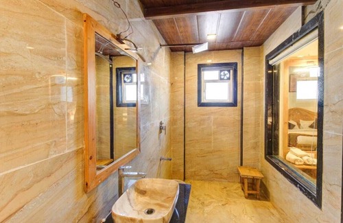 Mahabaleshwar Hotel | Royal Resort