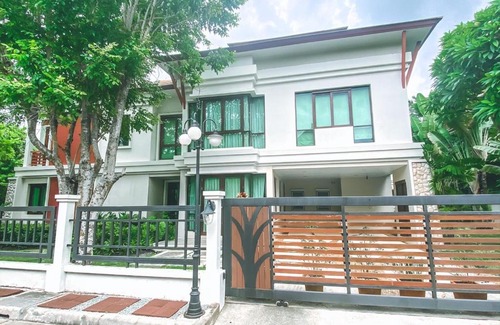 Saen Suk Complejo | Royal Sammuk Villa