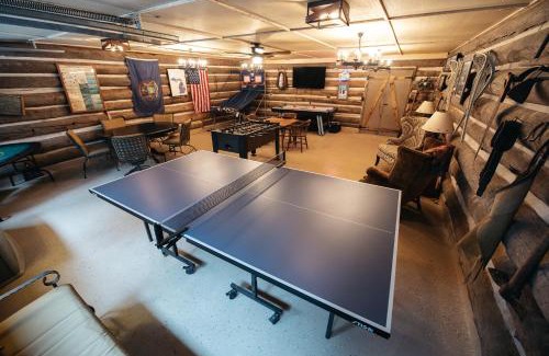 Grayling Hotel | Royal Stag Ausable